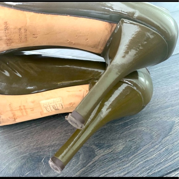 🤩🔥DOLCE&GABBANA Patent Green Pumps-AuthenticSz41 - Picture 6 of 8